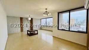 Venta de Apartamento con 116m2 en Obarrio PH Cancun 26-4127SR