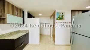 Venta de Apartamento con 116m2 en Obarrio PH Cancun 26-4127SR