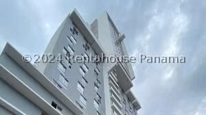 Venta de Apartamento con 171m2 en San Francisco PH Window Tower 25-5929SR