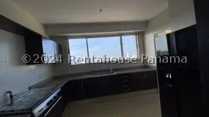 Venta de Apartamento con 171m2 en San Francisco PH Window Tower 25-5929SR