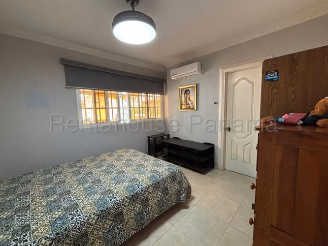 Vendo Casa en Altos de Panama residencial las huacas OF 26-8236 - Imagen 11