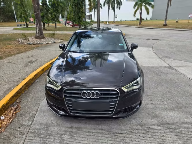 Audi A3 Del 2018 EXCELENTE CONDICIONES