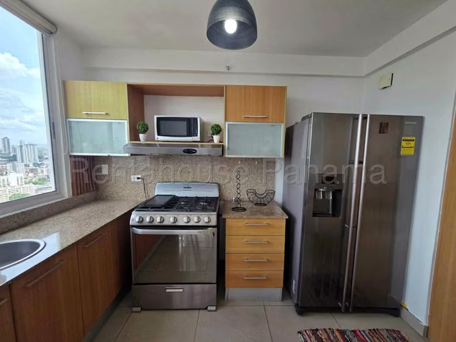 Alquiler de Apartamento en Coco del Mar Ph bahia del golf CCO