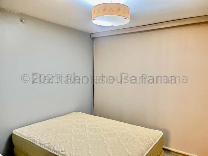 Apartamento en Alquiler en Condado del Rey JG