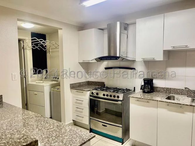 Apartamento en Alquiler en Condado del Rey JG