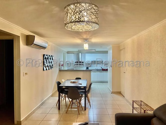 Apartamento en Alquiler en Condado del Rey JG