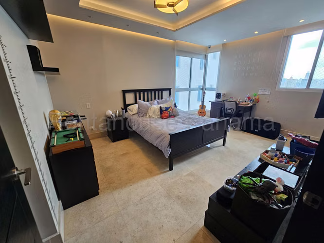 Venta de hermoso penthouse de 3 niveles en Coco del Mar 26JSS6701