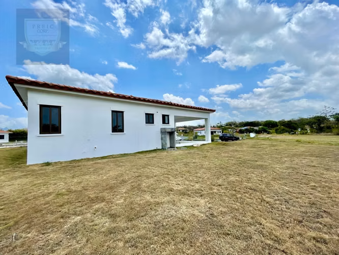 VENTA DE CASA EN HACIENDA PACÍFICA, SAN CARLOS
