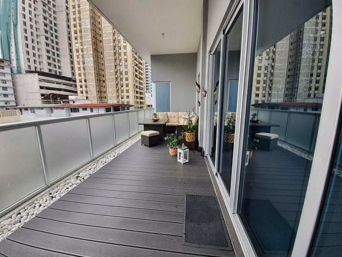 Se Vende Apartamento en El Cangrejo LA26-1575
