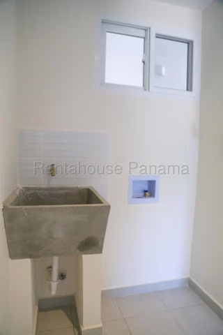 Apartamento en venta PH Valle del Río La Chorrera ELP 26-3346
