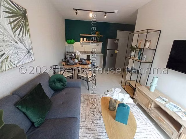Apartamento en venta PH Valle del Río La Chorrera ELP 26-3346