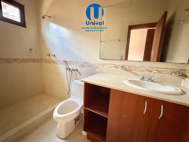 Casa en Venta en Costa Sur - El Doral