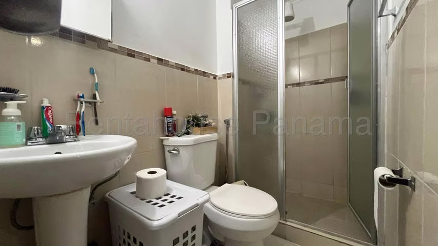 Apartamento en venta PH Llano Bonito ELP 25-6175