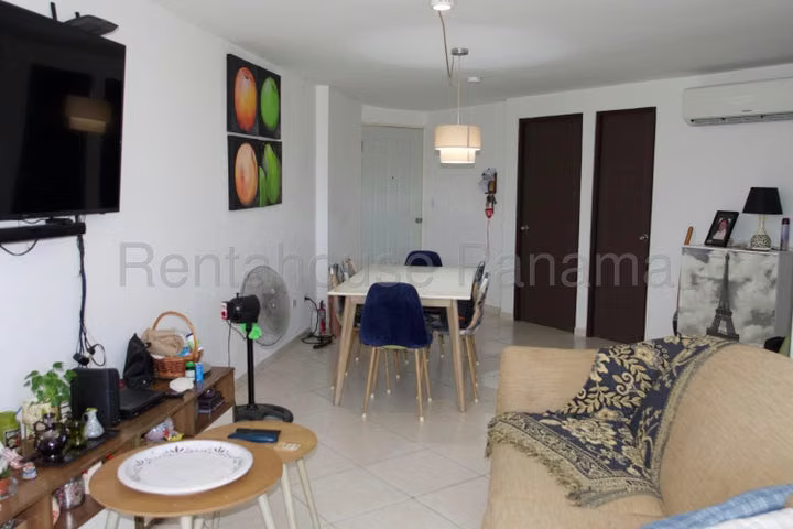 Apartamento en venta PH Llano Bonito ELP 25-6175