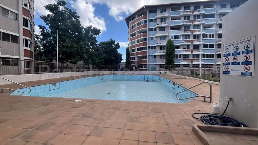 Apartamento en venta PH Llano Bonito ELP 25-6175