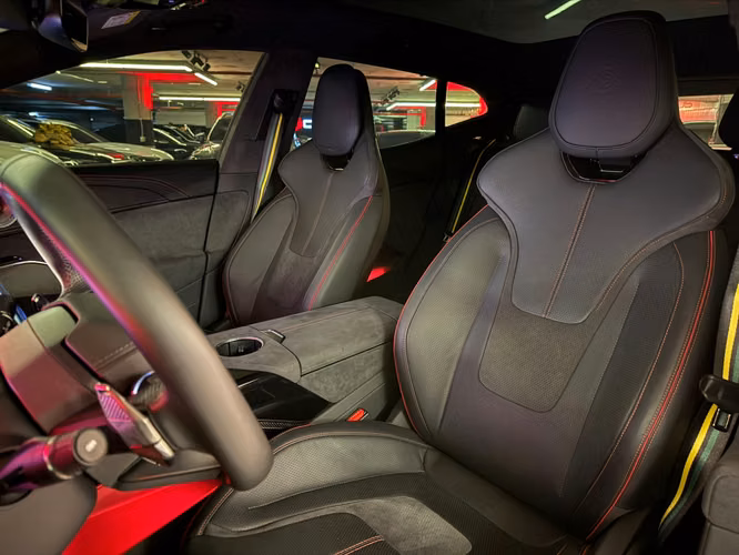 Lotus Eletre 2025