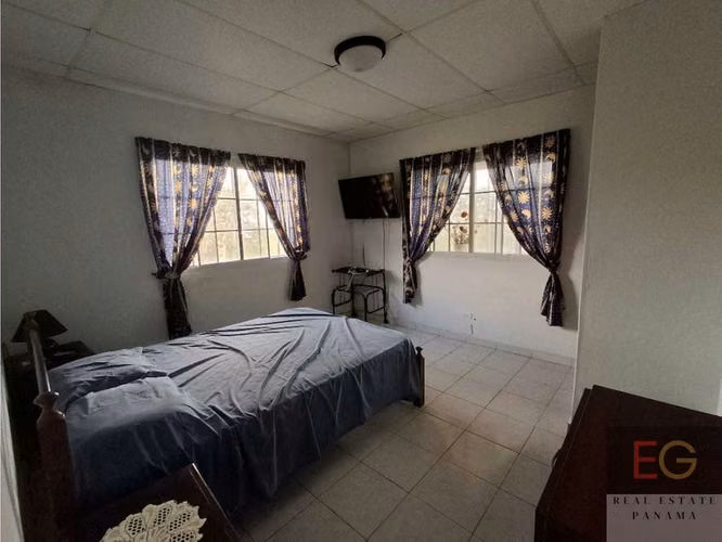 Se vende hermosa casa en Altos de Cerro Azul - Imagen 5