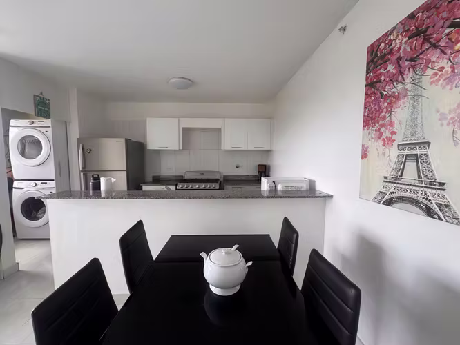 VENTA APARTAMENTO-VÍA ESPAÑA