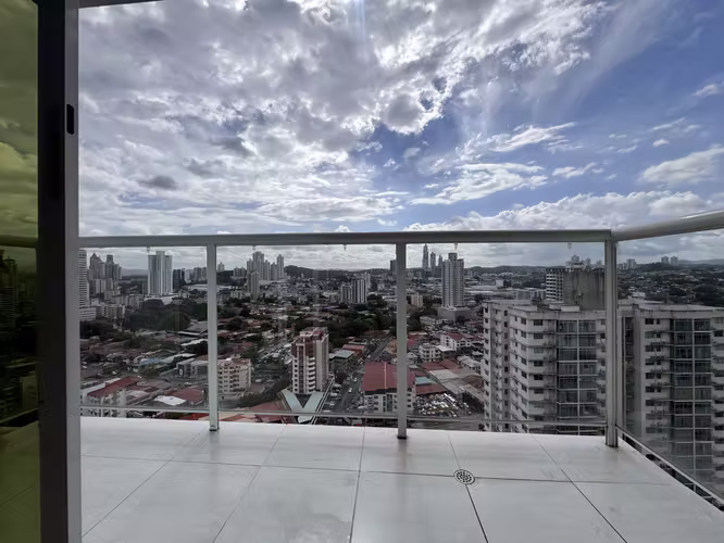 VENTA APARTAMENTO-VÍA ESPAÑA