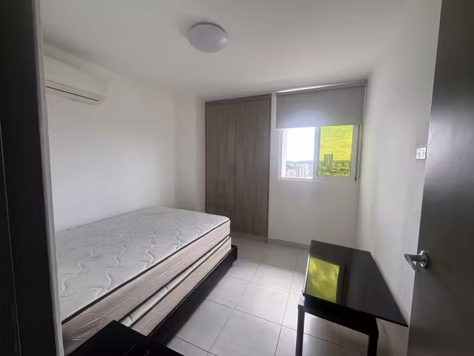 VENTA APARTAMENTO-VÍA ESPAÑA