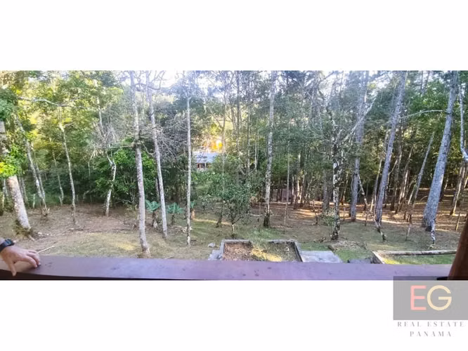 Se vende hermosa casa en Altos de Cerro Azul