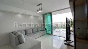 Alquiler de Apartamento con 79m2 en Carrasquilla PH Midpark 26-8246SR