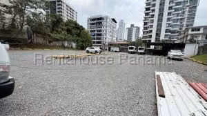 Venta de Terreno con 1642m2 en El Cangrejo 26-8240SR