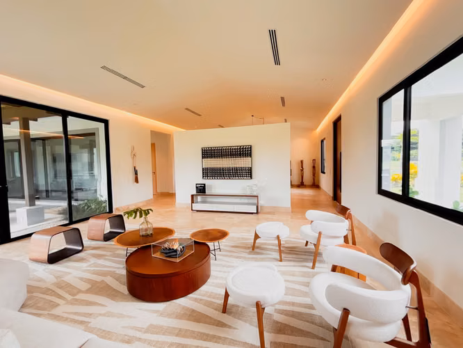 Venta de Casa en Buenaventura, Riverside, 1,289m² de terreno y 390m2 de construcción - Imagen 2