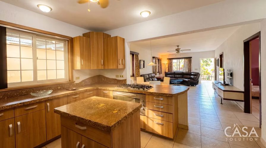 Reducción de Precio! Casa con vista a la montaña en venta en Sora, Chame – $175,000 o mejor oferta - Imagen 9