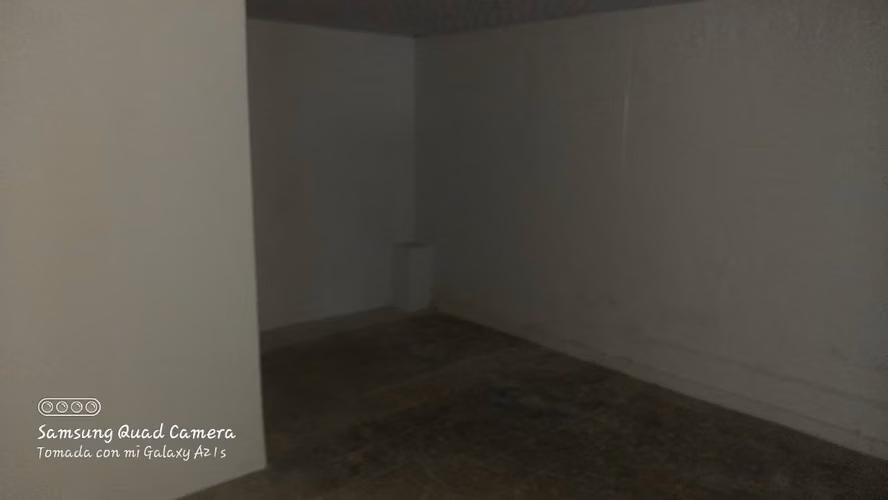 ALQUILER DE  LOCAL COMERCIAL - PEDREGAL - Imagen 4