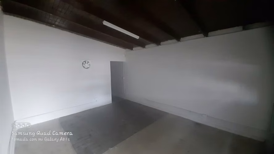 ALQUILER DE  LOCAL COMERCIAL - PEDREGAL - Imagen 2
