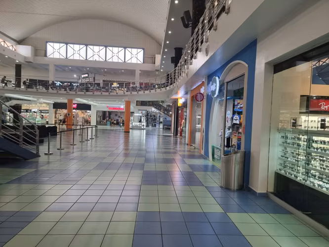 Venta de Local Comercial en Albrook, Albrook Mall, 74m²