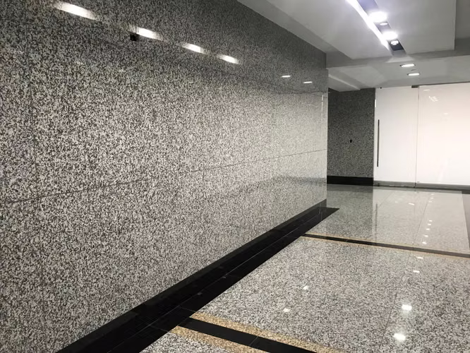 Oficina en Alquiler en Avenida Balboa AFC 22-5245