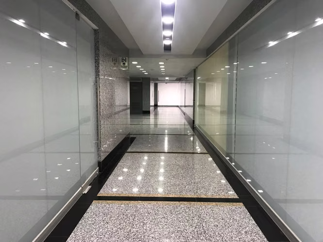 Oficina en Alquiler en Avenida Balboa AFC 22-5245