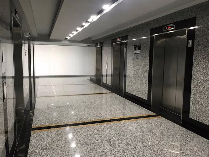 Oficina en Alquiler en Avenida Balboa AFC 22-5245