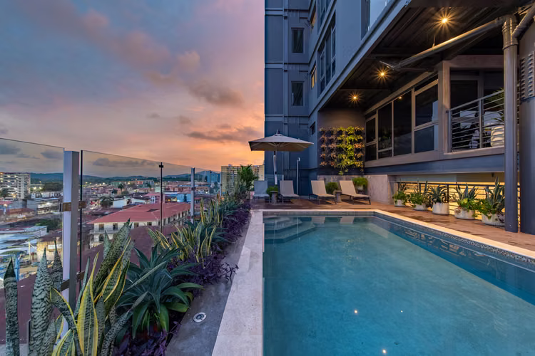 Apartamento amoblado para reubicación en Panamá · Estadías flexibles · Entrada inmediata