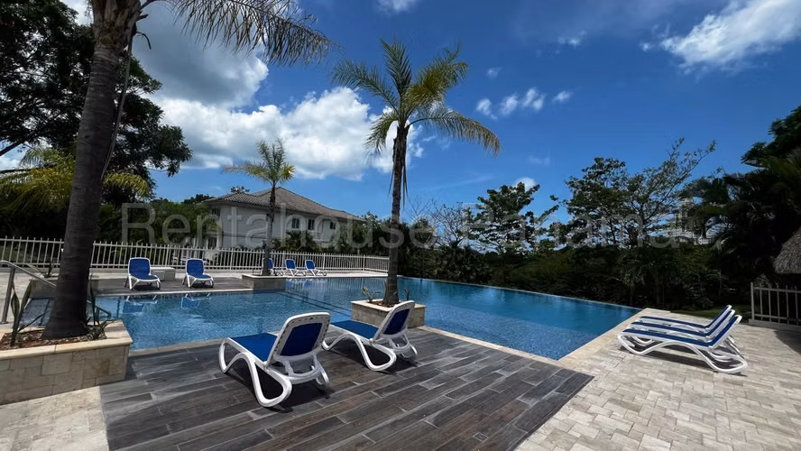 Se Vende Apartamento en Cocle MDV26-8252