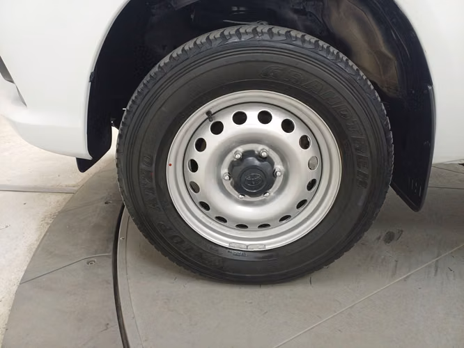 TOYOTA HILUX - 2025 - PPHX - Automarket - Imagen 2