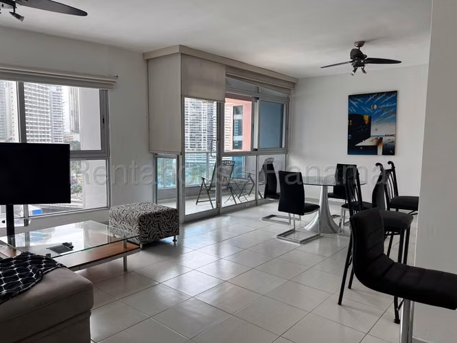 Venta de Apartamento en Avenida Balboa Ph Grandbay Tower NS - Imagen 2