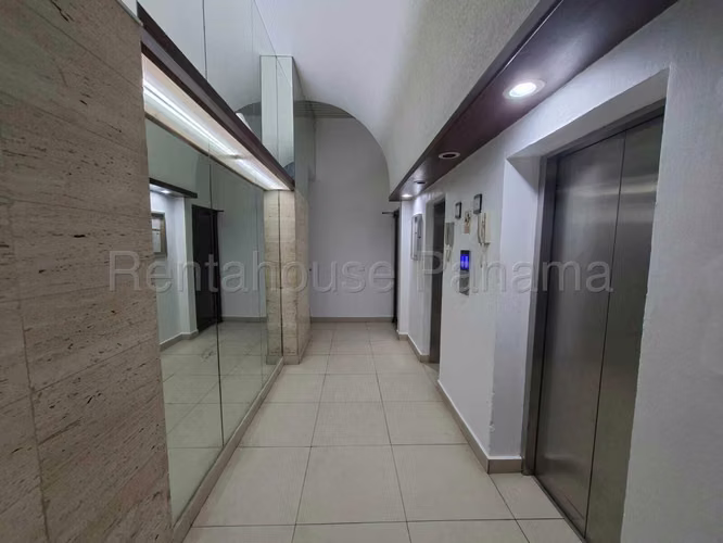 Alquiler de Apartamento en Paitilla Ph PH Las Hadas CCO