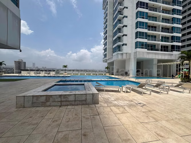 Alquiler de Apartamento en Costa del Este Ph Top Tower CCO