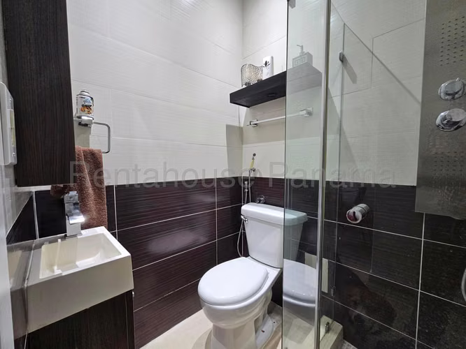 Venta de Apartamento en Punta Pacifica Ph Oasis 99 Mts PD