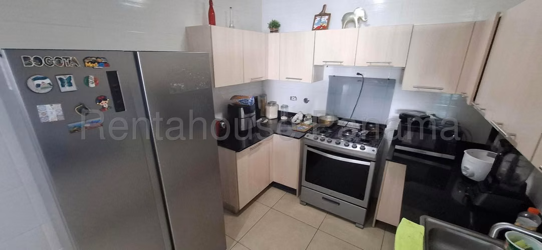 Apartamento en Alquiler en Hato Pintado JG