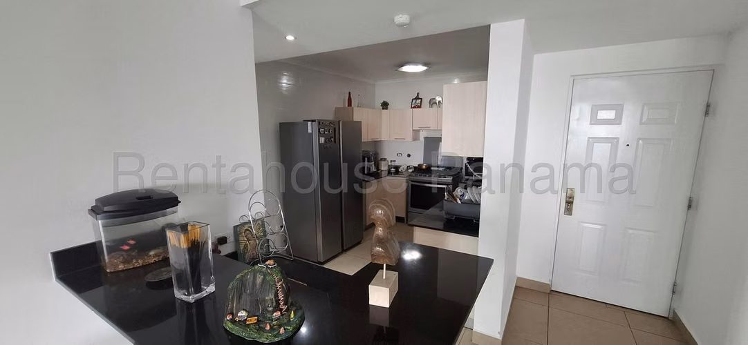 Apartamento en Alquiler en Hato Pintado JG