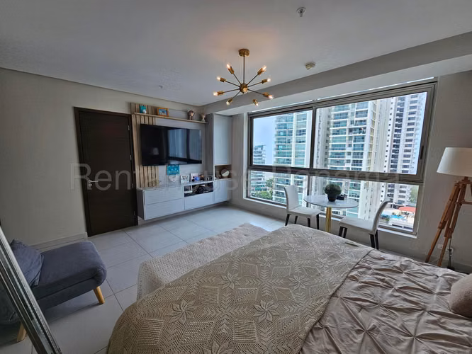 Vendo Apartamento en Costa del Este OF26-8278