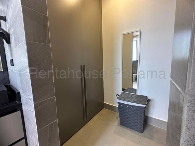 Apartamento en Alquiler en Coco del Mar JG