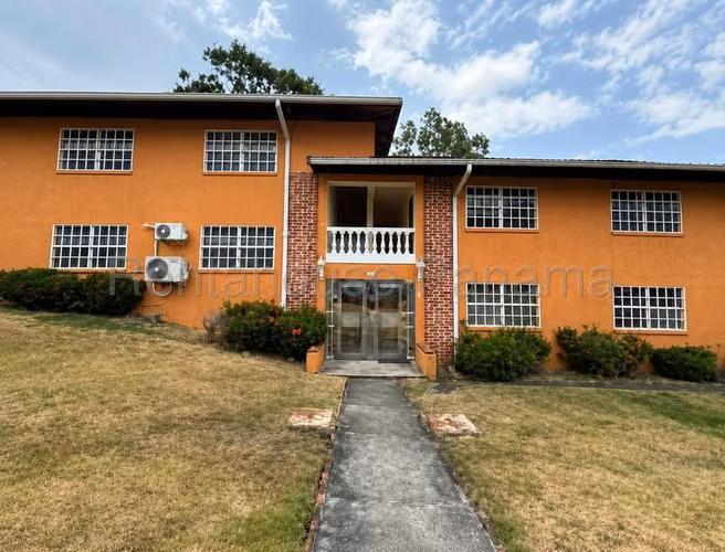 Building for Sale in Clayton JG