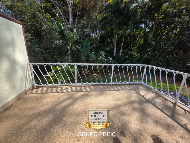 Casa en alquiler en Clayton linea blanca CC