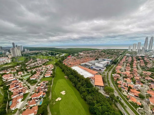 Venta Apartamento Greenview Santa Maria 25YCG6748