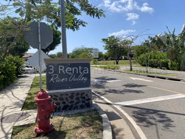 Apartment for Sale Remodeled River Valley Panama Pacifico 23YCG6882